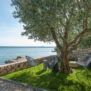 House Maruna Apartman